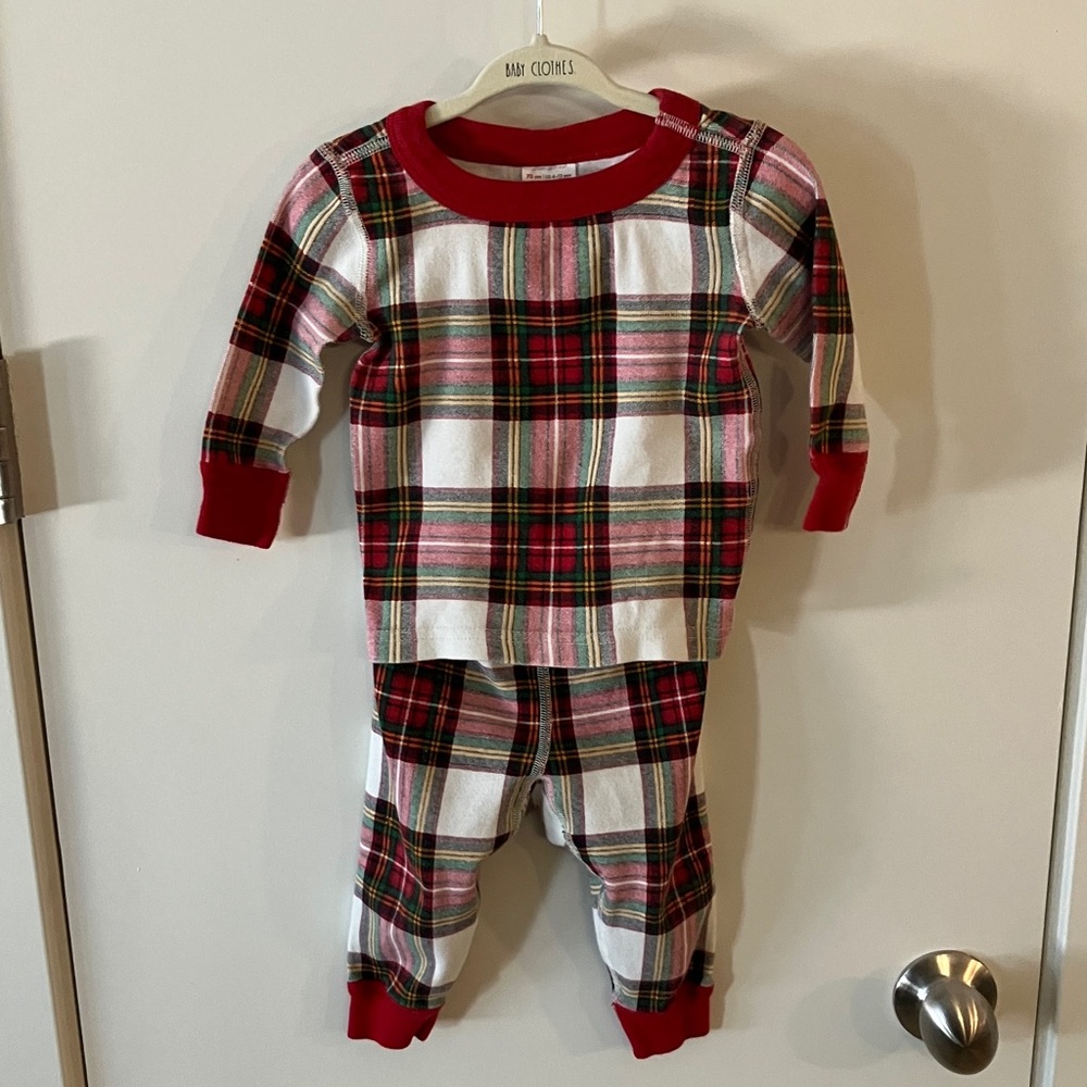 Hanna Andersson Kids Plaid Pajama Set with Red Trim
